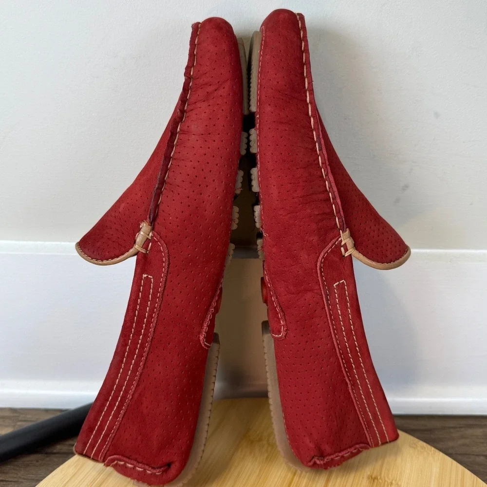 Steve Madden Vaporrr Moccasins Driving Loafer Mens 9 Red Perforated Suede Brazil